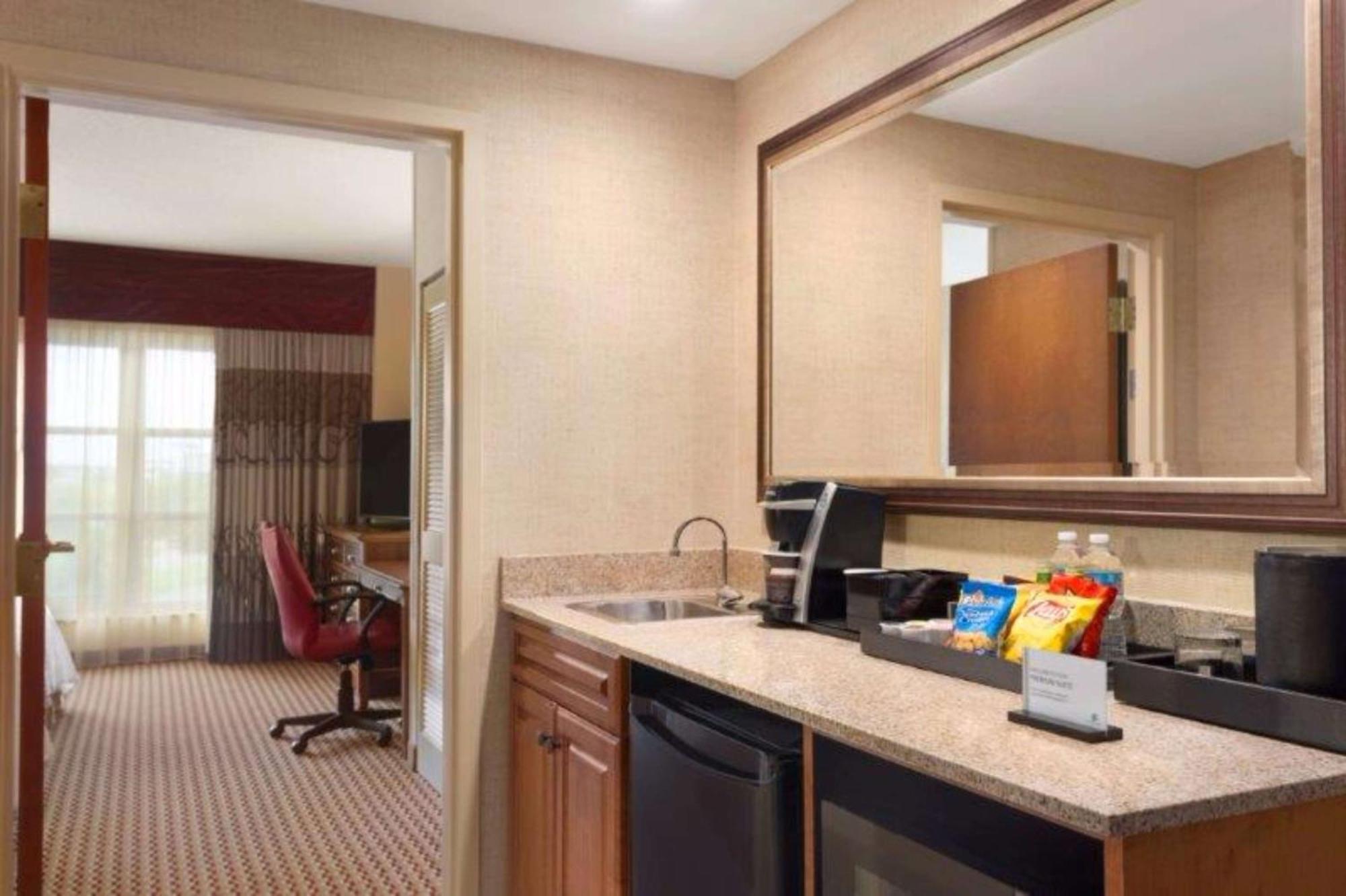 Embassy Suites Northwest Arkansas - Hotel, Spa & Convention Center Rogers Exteriér fotografie